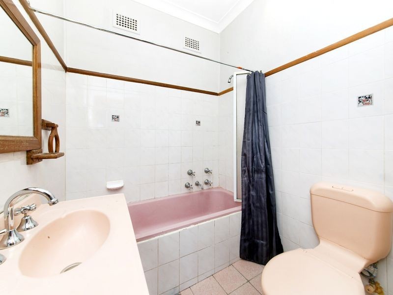 9 Slapp Street, Merrylands NSW 2160