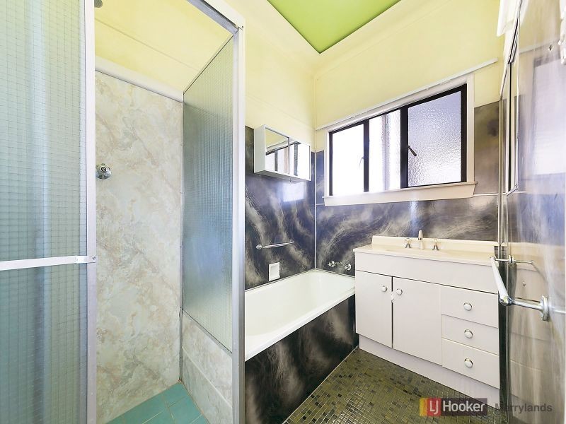 515 Woodville Rd, Guildford NSW 2161