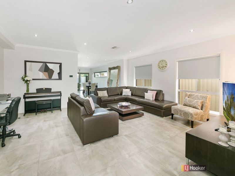 79 Hawksview St, Merrylands NSW 2160
