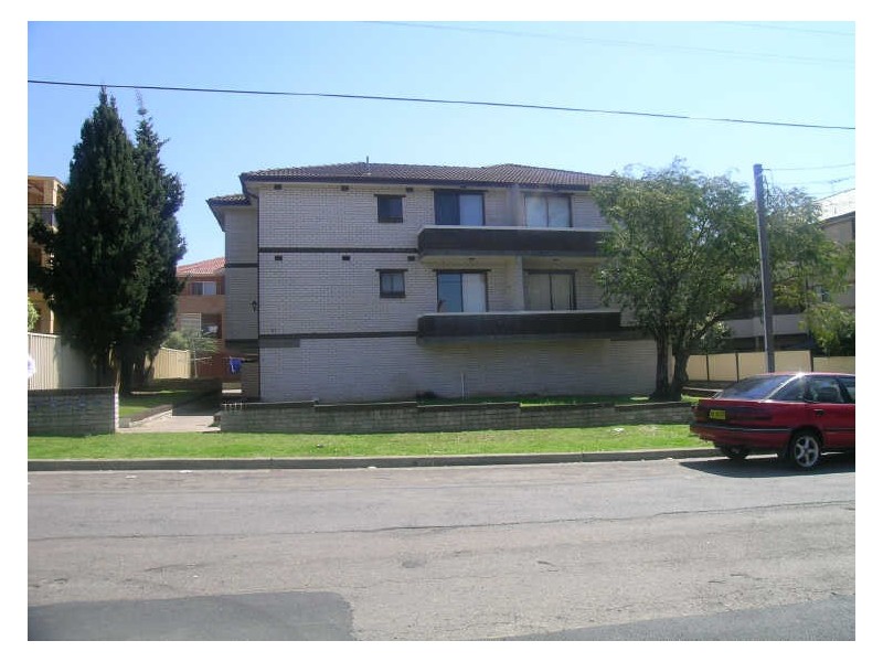 2/91 Clyde Street, Guildford NSW 2161