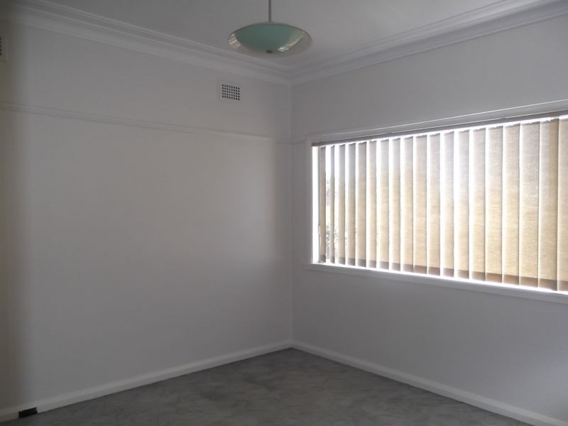 8 Stanley Street, Merrylands NSW 2160