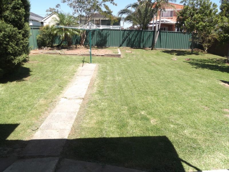 8 Stanley Street, Merrylands NSW 2160