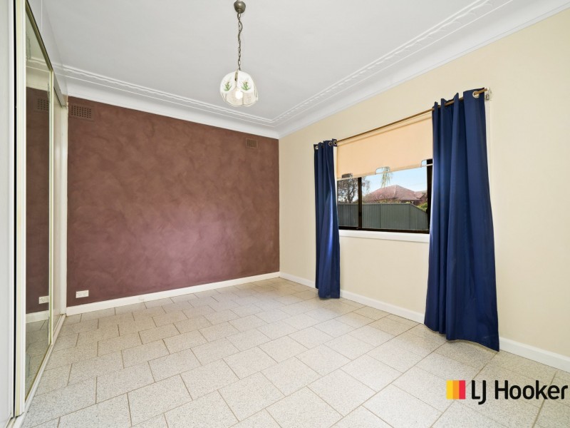 37 Broughton Street, Old Guildford NSW 2161