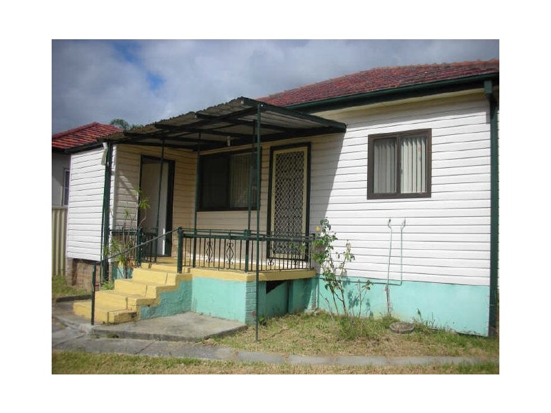 6 Rubina Street, Merrylands NSW 2160