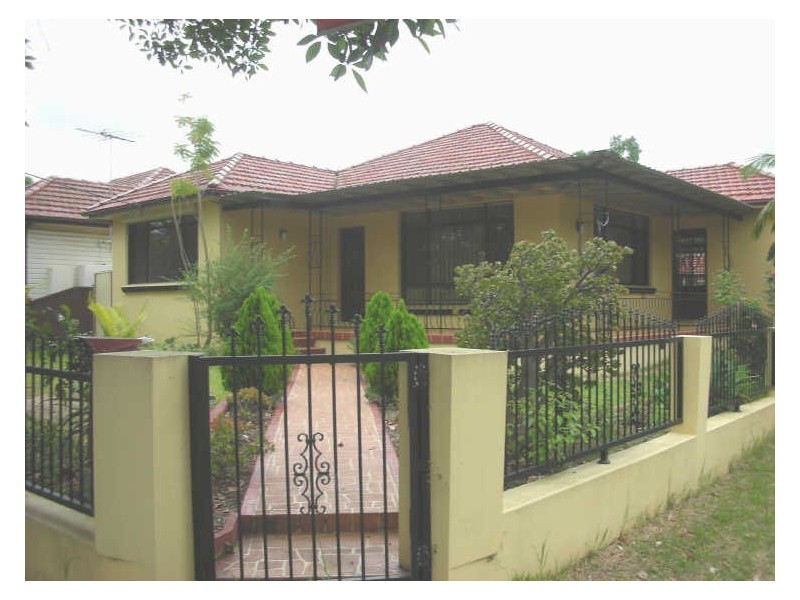 122B The Avenue, Granville NSW 2142