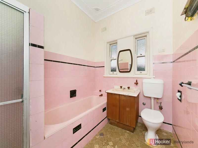 196 Robertson St, Guildford NSW 2161