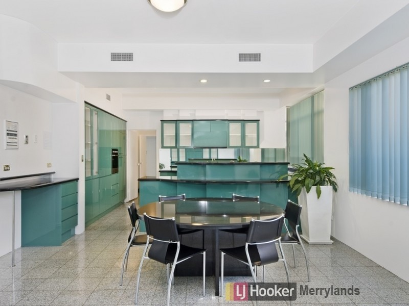 81 Sherwood Rd, Merrylands NSW 2160