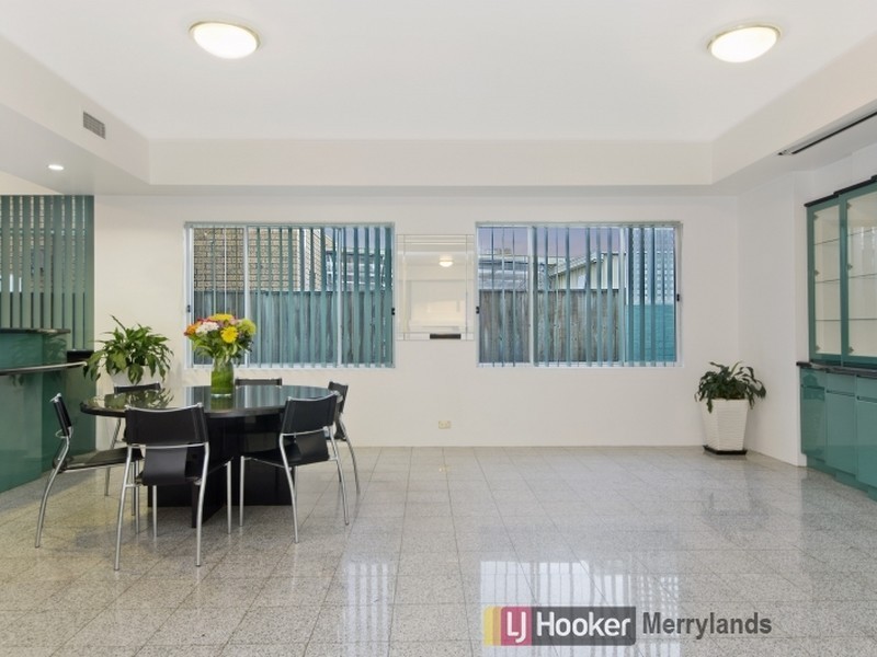 81 Sherwood Rd, Merrylands NSW 2160