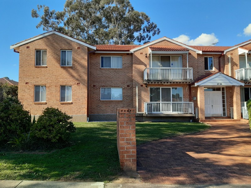 Unit 1/27 Windsor Road, Merrylands NSW 2160