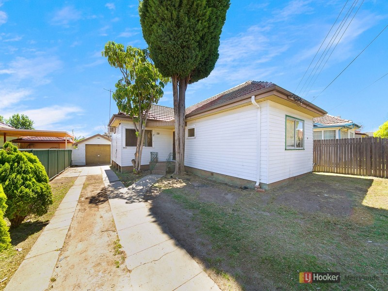 27 Bradman Street, Merrylands NSW 2160
