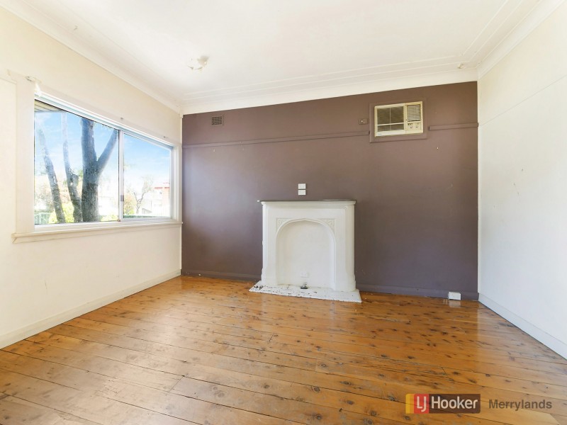 27 Bradman Street, Merrylands NSW 2160