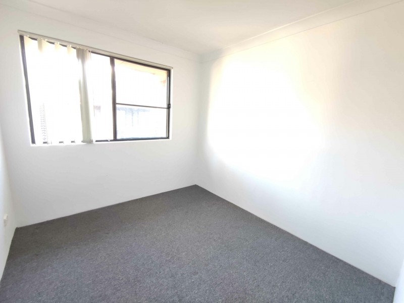 Unit 8/13 Oxford Street, Merrylands NSW 2160