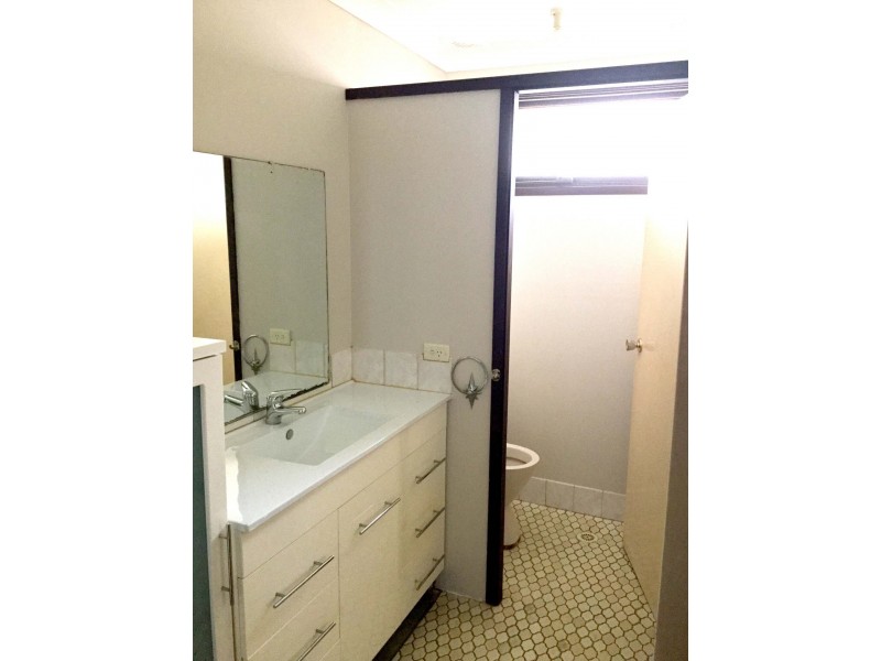 15 Trenton Road, Guildford NSW 2161