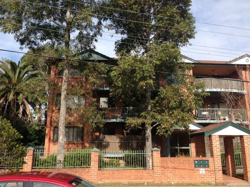 17/10-14 Arthur Street, Merrylands NSW 2160
