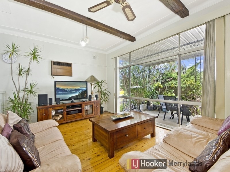 33 Robertson St, Guildford West NSW 2161