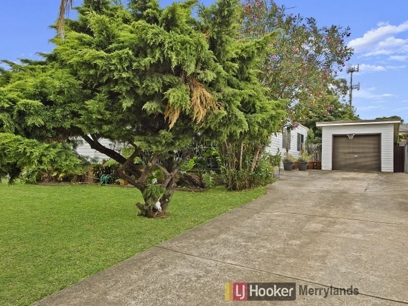 33 Robertson St, Guildford West NSW 2161