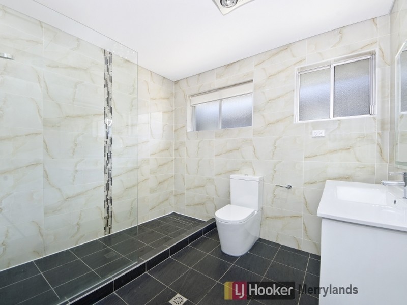 3 Princes St, Guildford NSW 2161