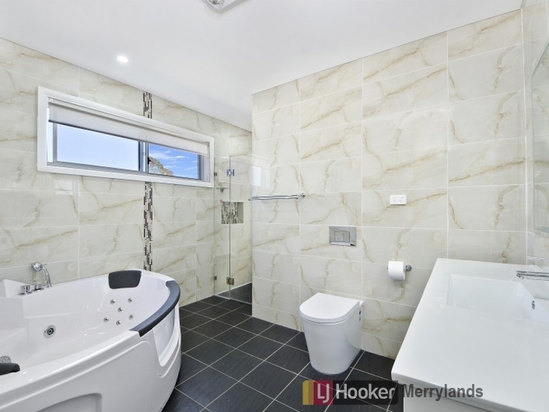 3 Princes St, Guildford NSW 2161