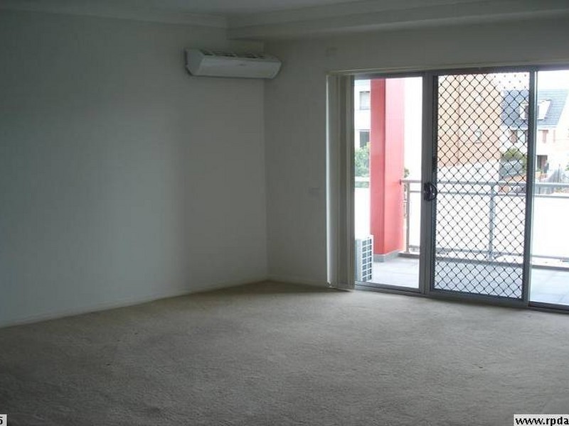 Apartment 18/272 Railway Terrace, Guildford NSW 2161