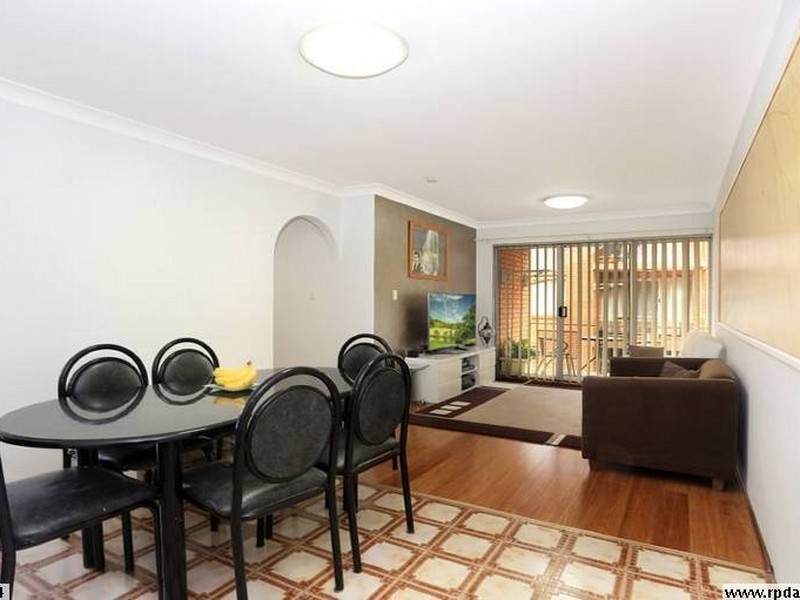 Unit 2/448 Guildford Rd, Guildford NSW 2161