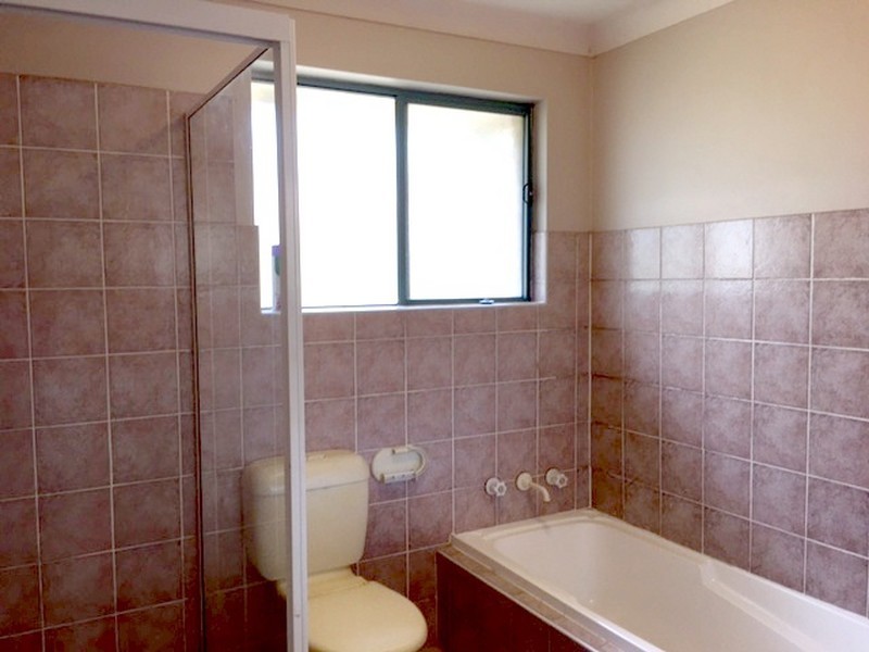 Apartment 10/29-31 Memorial Ave, Merrylands NSW 2160