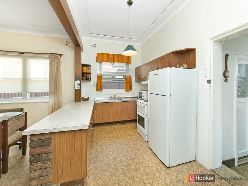 196 Robertson Street, Guildford NSW 2161