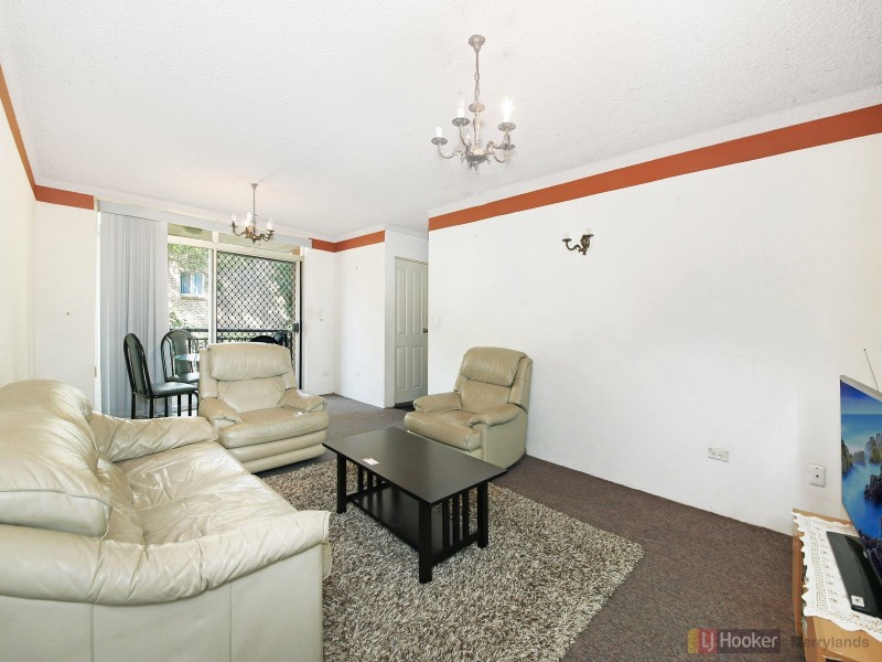 2/84-86 The Esplanade, Guildford NSW 2161