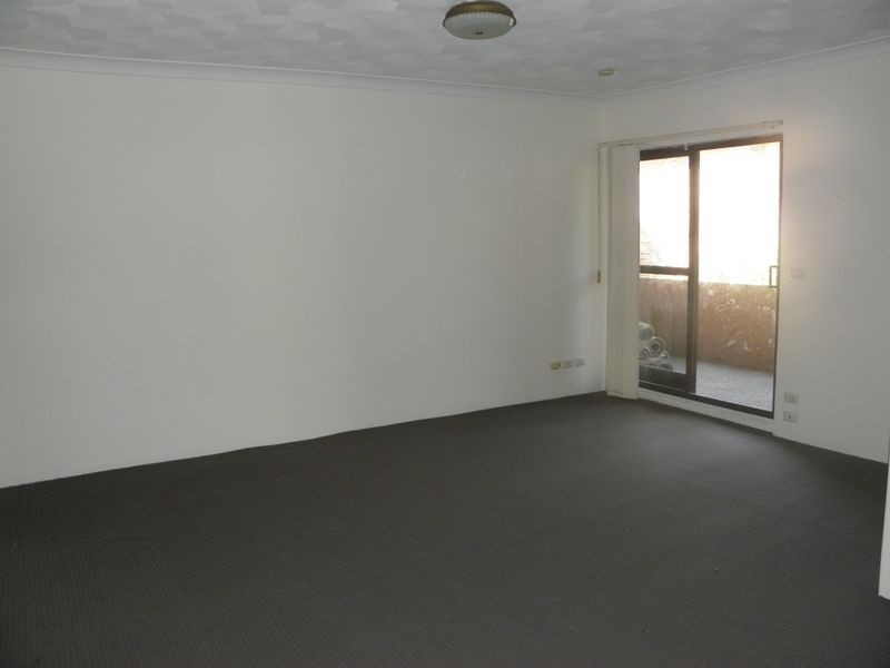 1/10-12 Birmingham Street, Merrylands NSW 2160