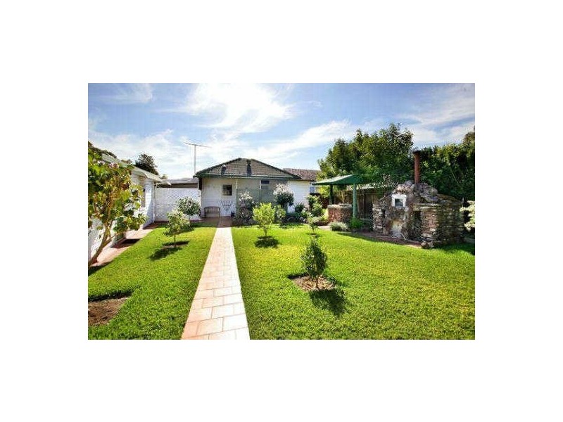 8 Norman Street, Merrylands NSW 2160