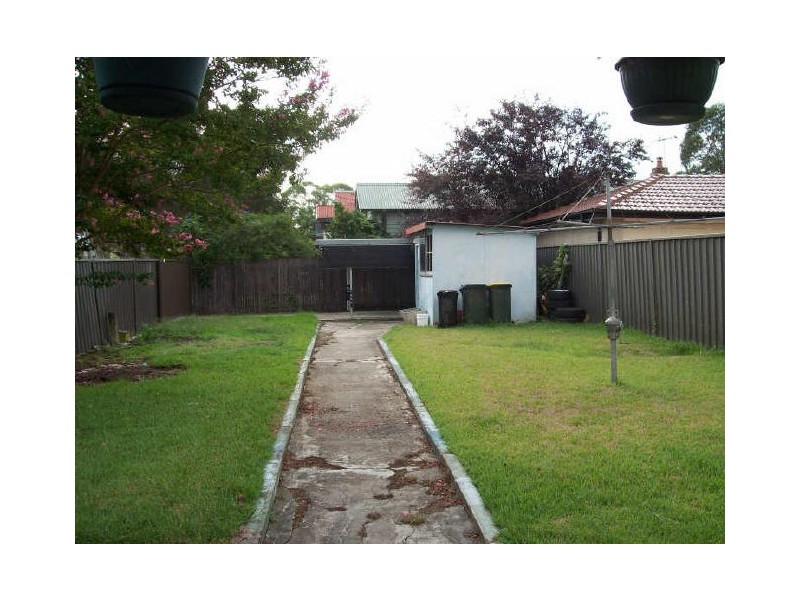 42 Chisholm Road, Auburn NSW 2144