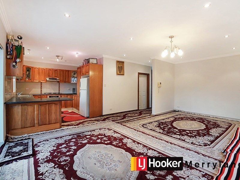 83 Whitaker St, Old Guildford NSW 2161