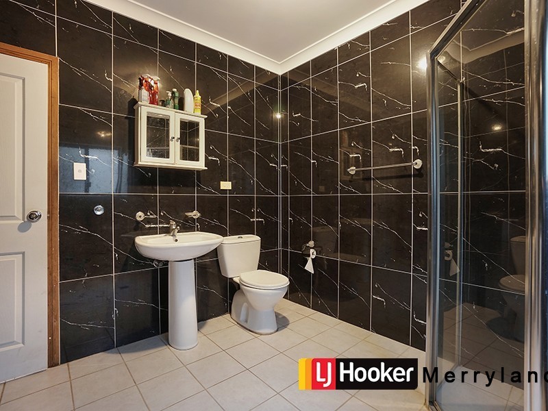 83 Whitaker St, Old Guildford NSW 2161