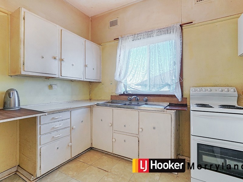 7 Campbell Place, Merrylands NSW 2160