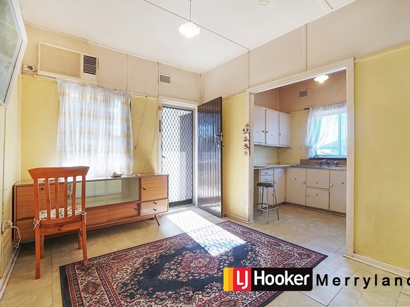 7 Campbell Place, Merrylands NSW 2160