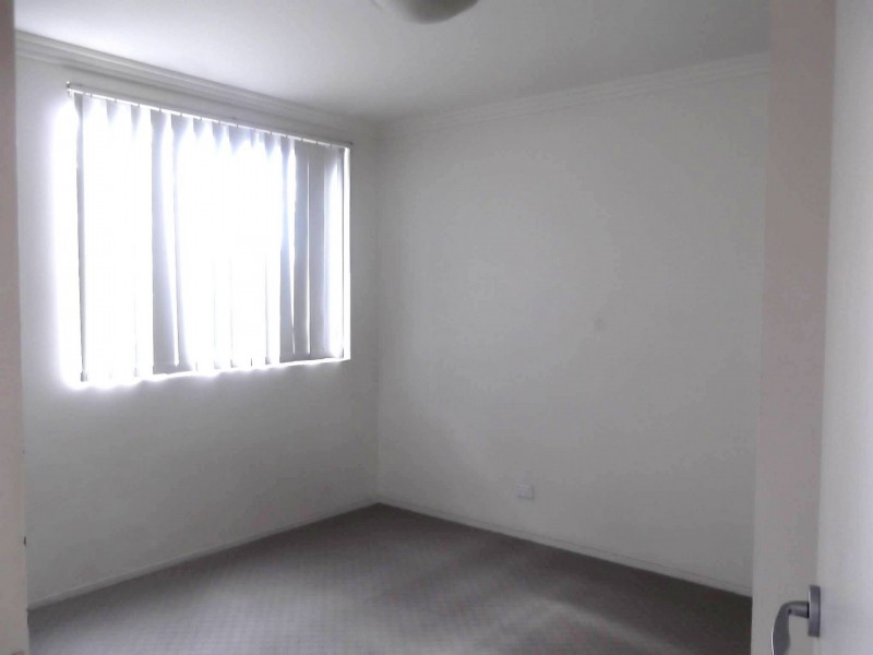 10/4-10 Benedict Court, Holroyd NSW 2142