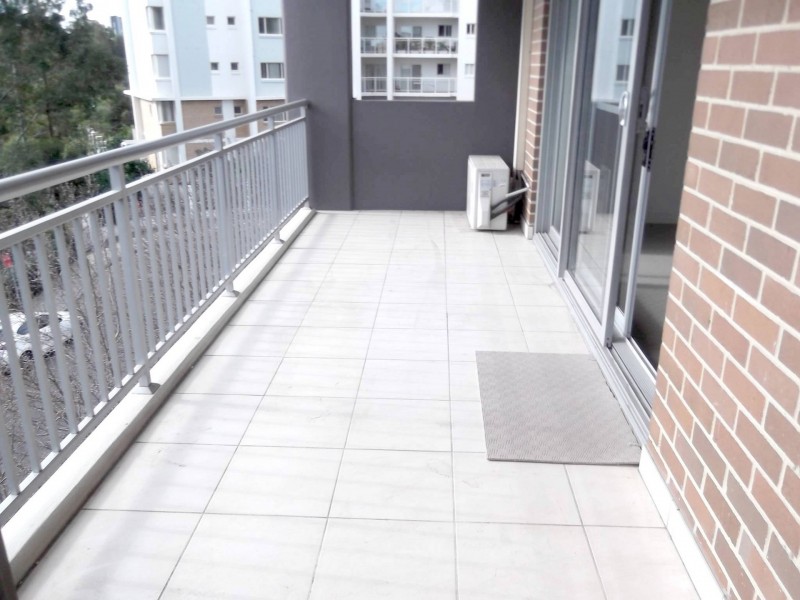 10/4-10 Benedict Court, Holroyd NSW 2142