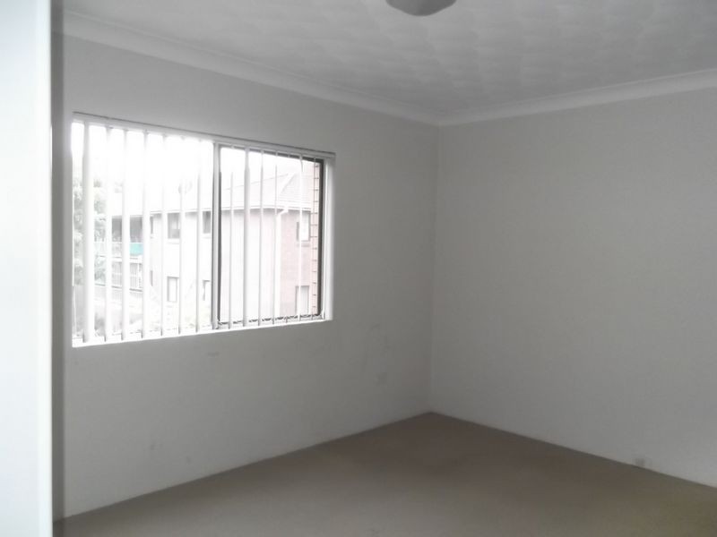 9/29 Neil Street, Merrylands NSW 2160