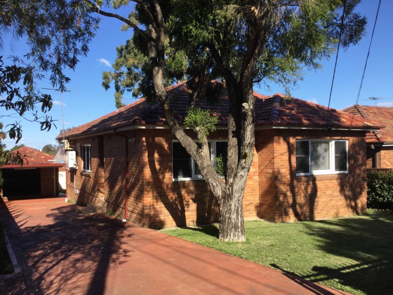 8 Thomas Street, Merrylands NSW 2160
