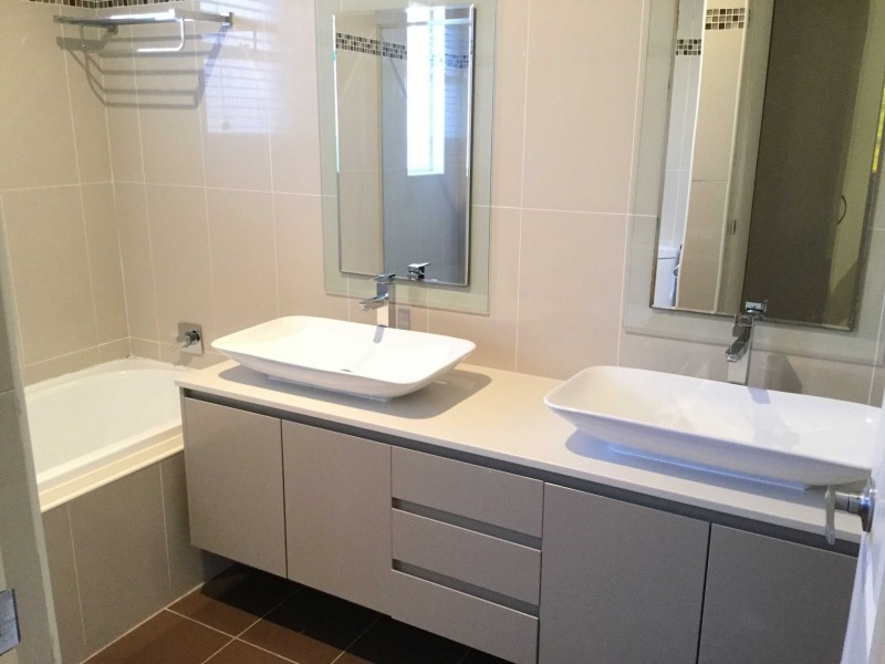 8 Thomas Street, Merrylands NSW 2160