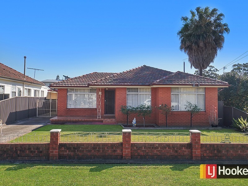 73 Meadows Street, Merrylands NSW 2160