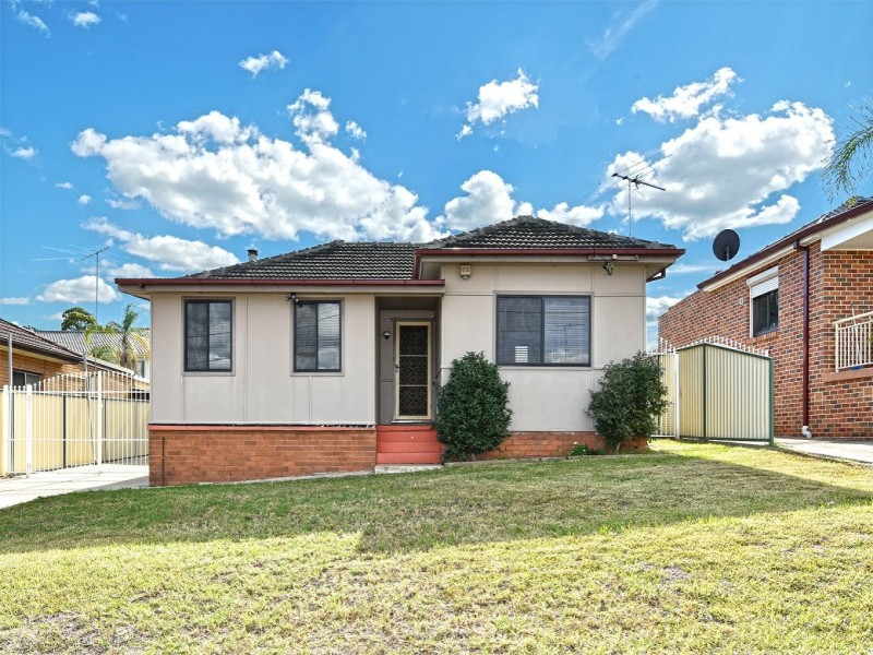 6 Malouf Street, Guildford NSW 2161
