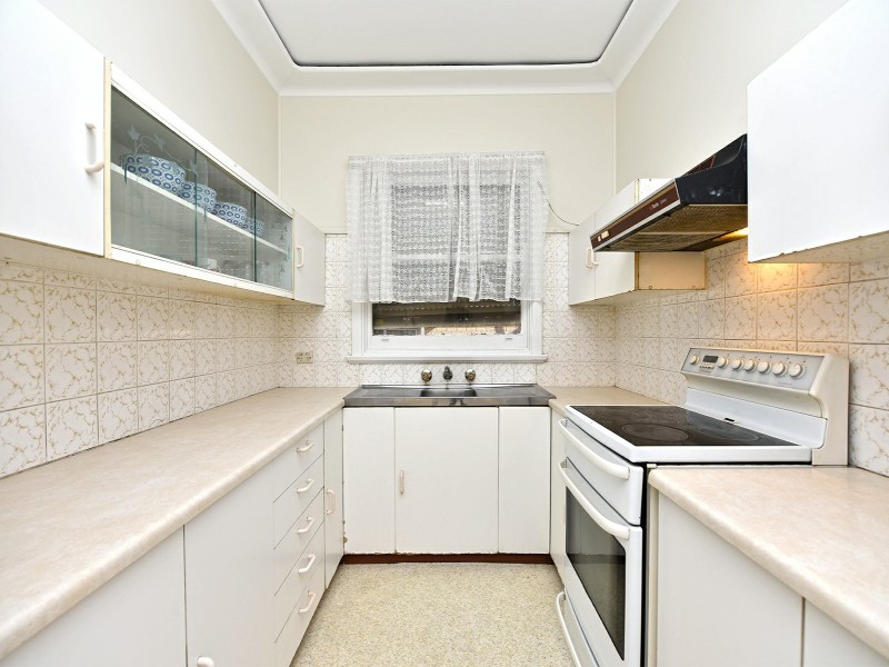 6 Malouf Street, Guildford NSW 2161