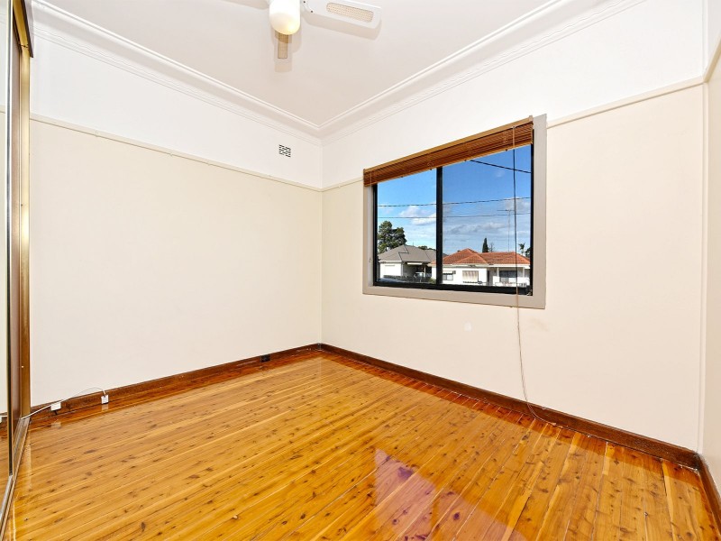 6 Malouf Street, Guildford NSW 2161