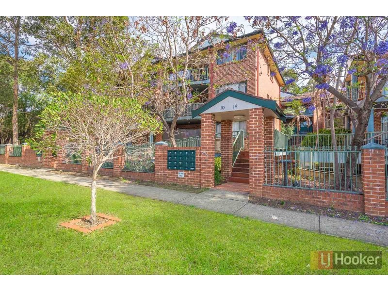 10/10-14 Arthur Street, Merrylands NSW 2160