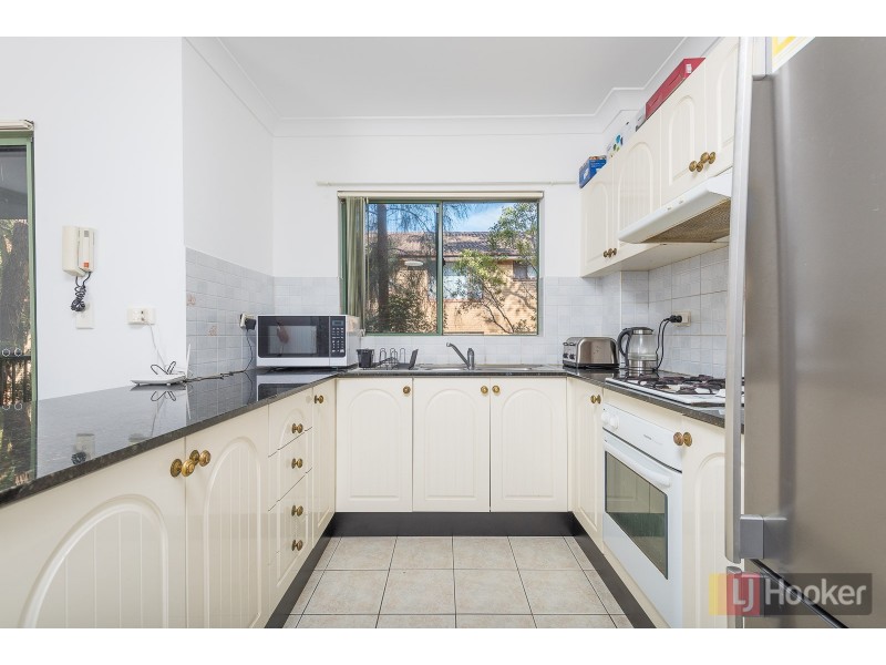 10/10-14 Arthur Street, Merrylands NSW 2160