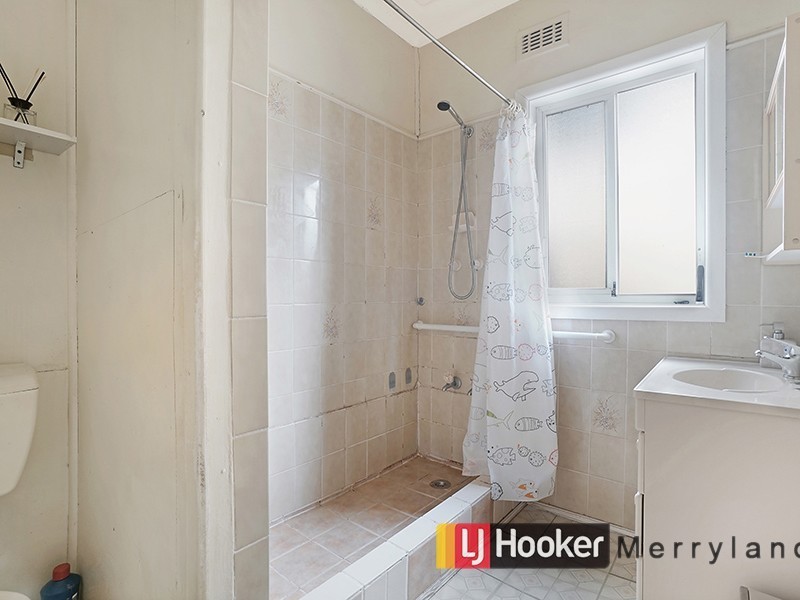 52 Rhodes Avenue, Guildford NSW 2161