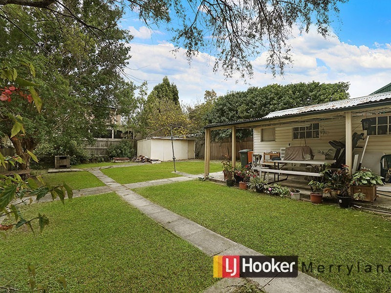 52 Rhodes Avenue, Guildford NSW 2161