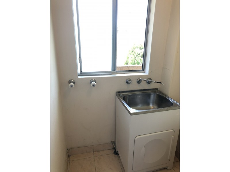 Unit 2/18-20 Paton Street, Merrylands NSW 2160