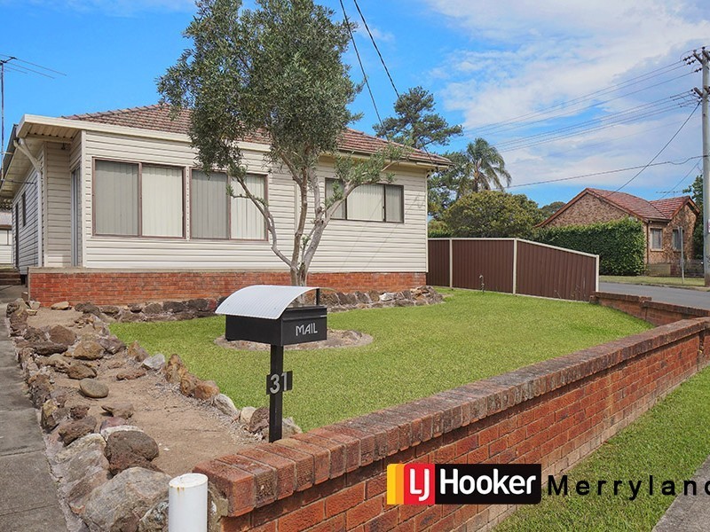 31 Centenary Rd, Merrylands NSW 2160