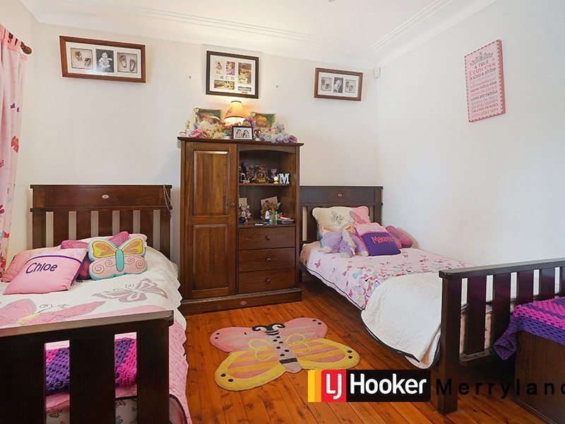 31 Centenary Rd, Merrylands NSW 2160